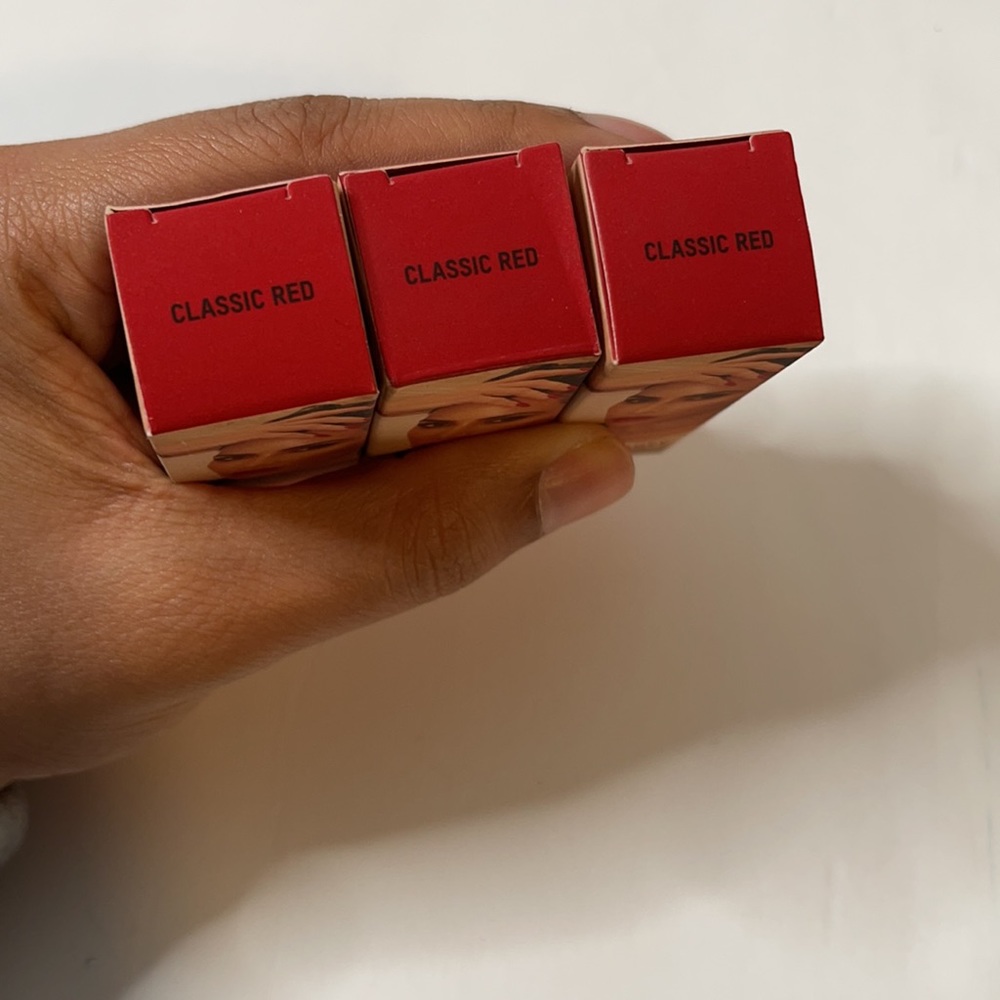 KKW beauty classic red lipstick - Picture 2 of 4